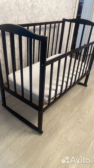 Кроватка детская качалка