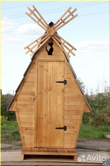 Уличный туалет деревянный GAR206