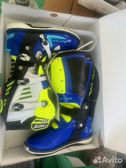 Мото боты forma predator 2.0