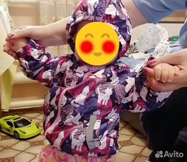 Ветровка для девочки