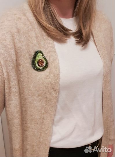 Брошь ручной работы Авокадо