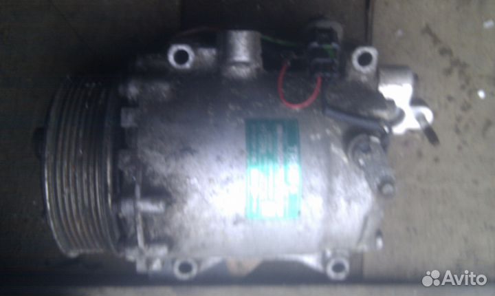 Компресcор кондиционера Honda Accord viii 2.4 л