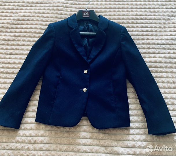 Пиджак для девочки 128