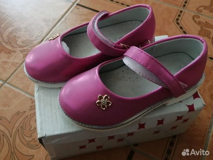 Туфли для девочки 25 размер