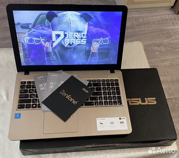Asus VivoBook