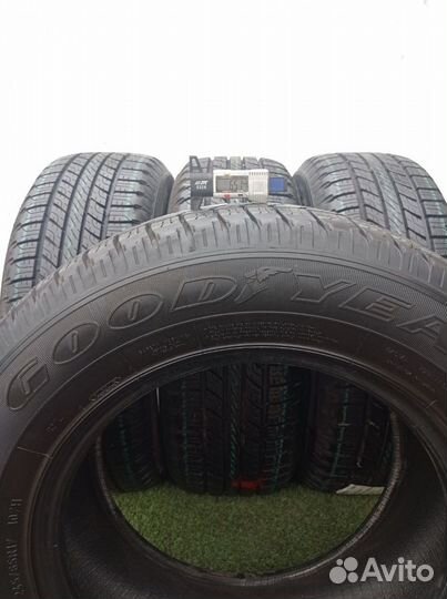 Goodyear Wrangler HP All Weather 245/65 R17 107H