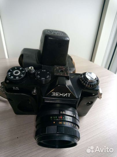 Плёночный фотоаппарат и объектив helios-44м