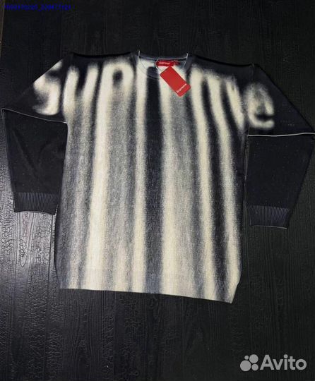 Свитер Supreme Blurred Logo