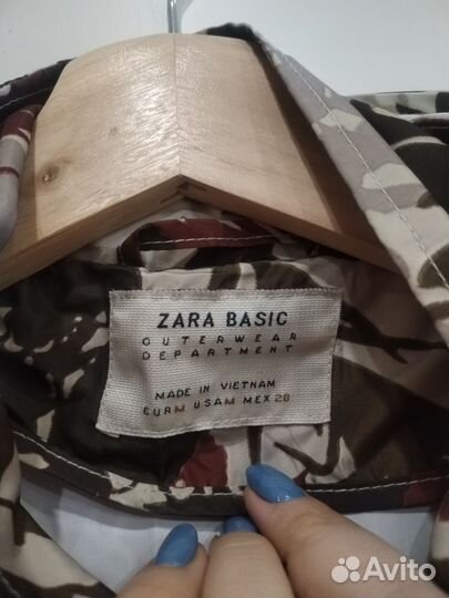 Ветровка Zara. Размер М