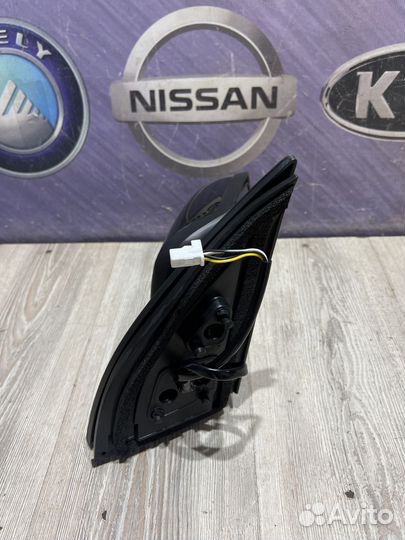 Зеркало Nissan X-trail T31 Прав