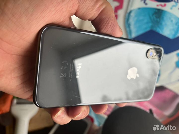 iPhone X, 256 ГБ