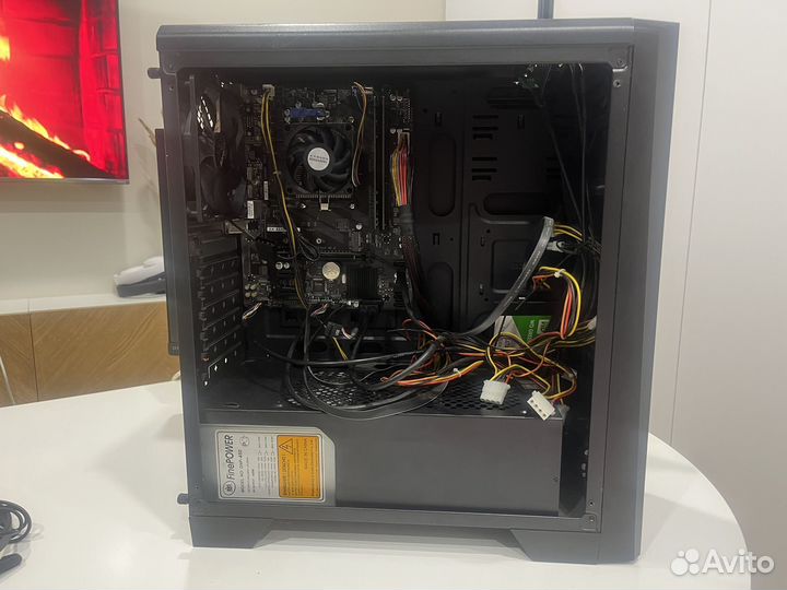 Компьютер. 20GB озу, Vega3, SSD 120