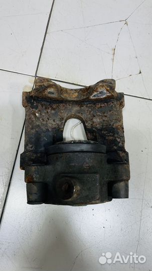 Суппорт передний правый Mercedes W202 C