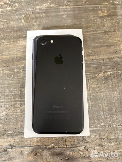 iPhone 7, 128 ГБ