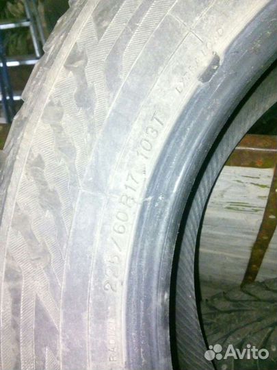 Yokohama 125T 225/60 R17