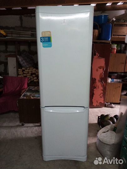 Холодильник бу