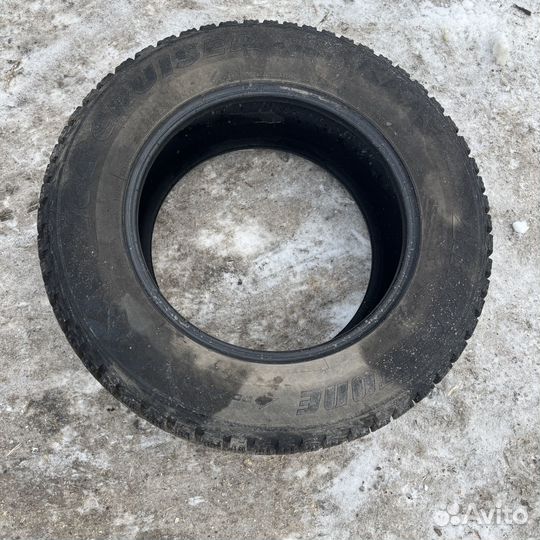 Bridgestone Ice Cruiser 5000 235/60 R16