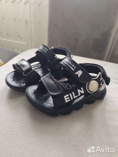 Сандалии детские