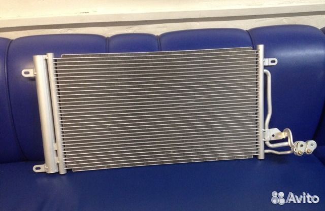 Радиатор кондиционера Фольксваген Поло