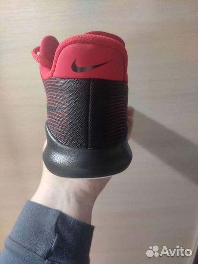 Кроссовки nike precision IV