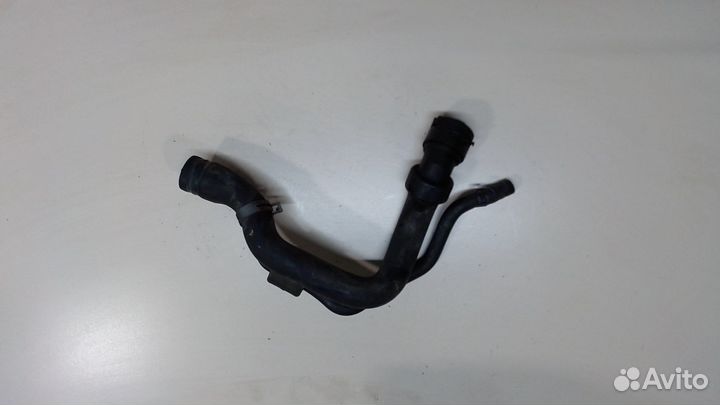 Патрубок охлаждения Skoda SuperB, 2005