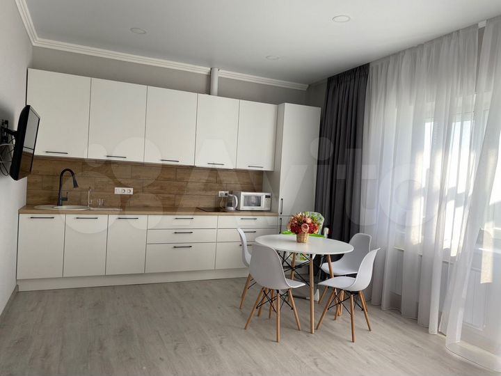 Квартира-студия, 38 м², 4/4 эт.
