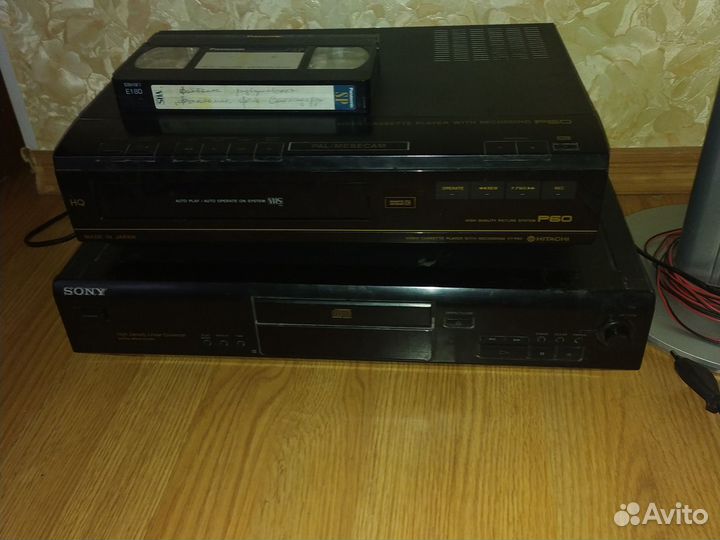 Видеомагнитофон