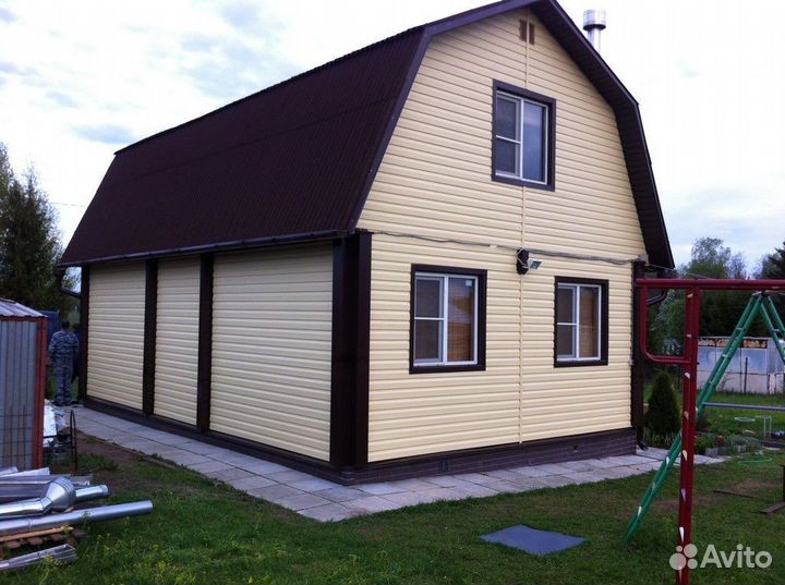 Бригада строителей