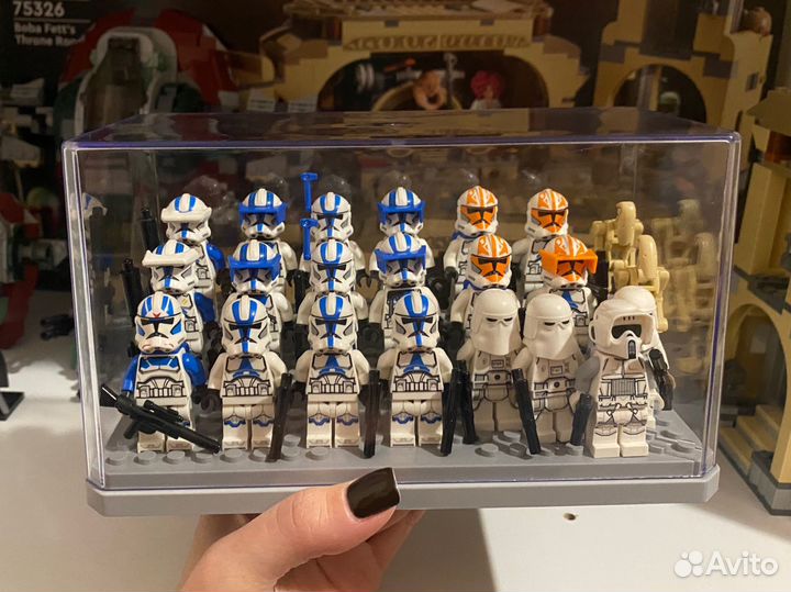 Бокс для хранения фигурок Lego