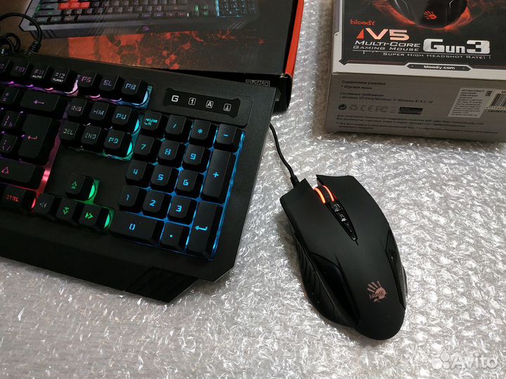 Игровой комплект клавиатура и мышь A4tech Bloody