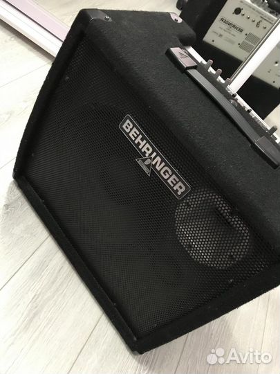 Behringer k900fx комбоусилитель