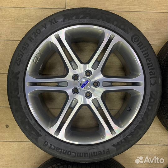 Для Volvo XC90 оригинал R20 на лете Continental