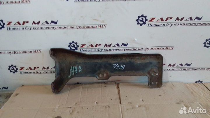 Кронштейн бокового отбойника левый Man Tga Tgs Tgx