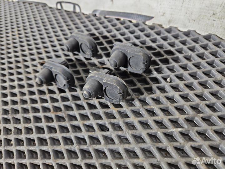 Датчик открытия двери Honda Accord CL9 K24A 2007