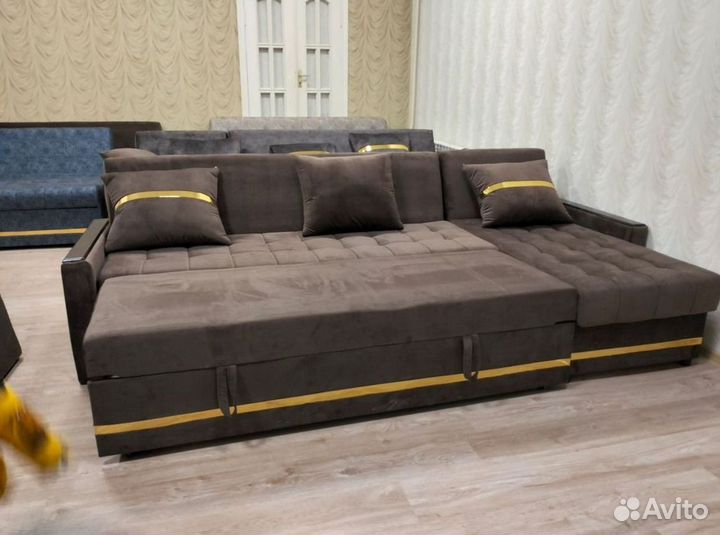 Диван угловой в наличии