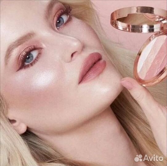 Charlotte Tilbury romance light хайлайтер