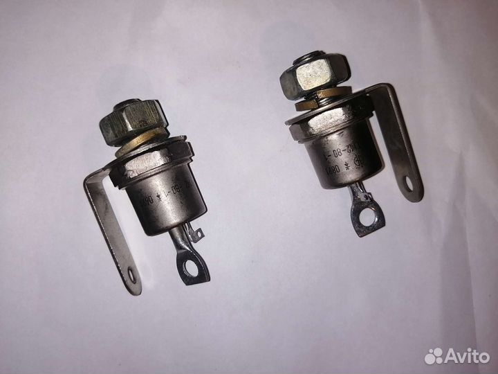 Тиристор Т142-80-1