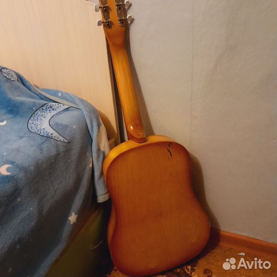 Классическая гитара бу