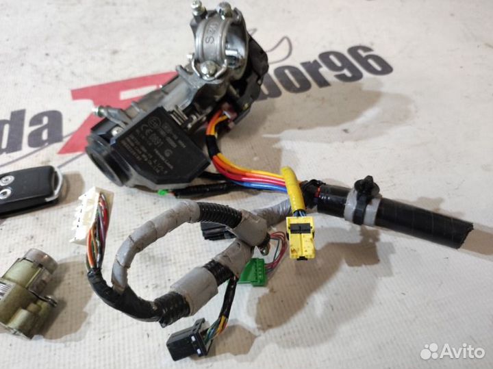 Замок зажигания Honda Cr-V 3 RE5 R20A2 2011