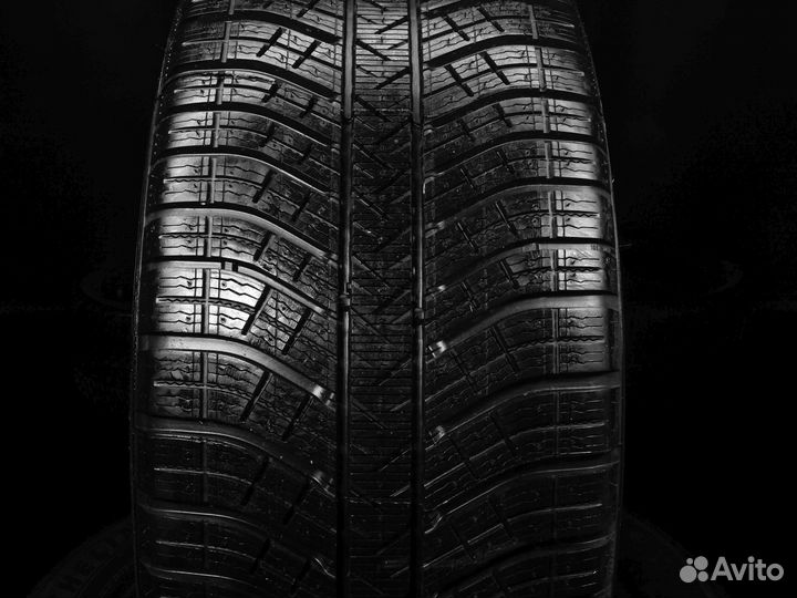 Michelin Pilot Alpin 5 SUV 275/45 R20 и 305/40 R20 114V