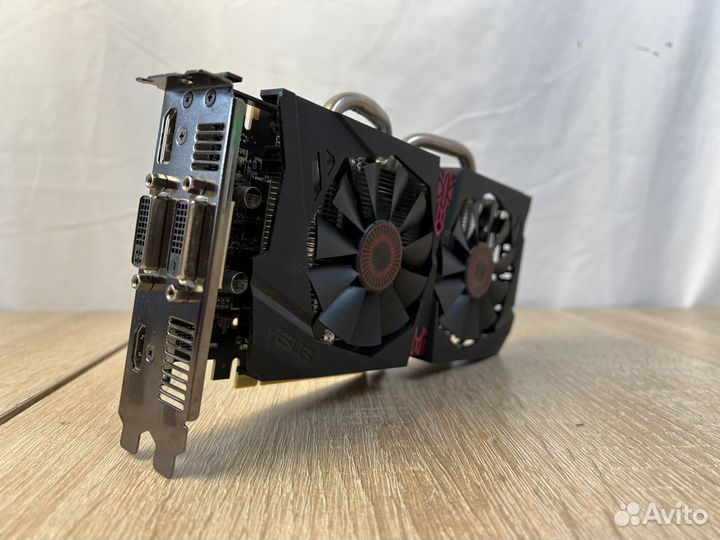 Asus GeForce GTX 950 strix