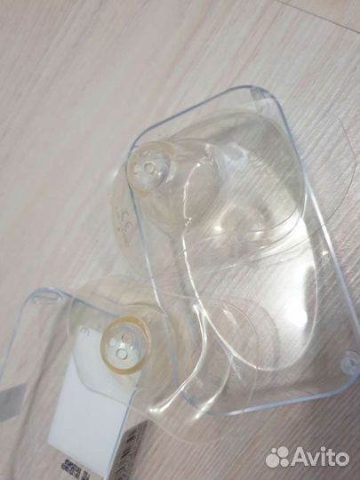 Накладки на грудь Avent