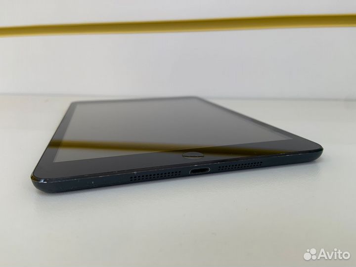 Apple iPad Mini 16 гб Wi-Fi+Cellular