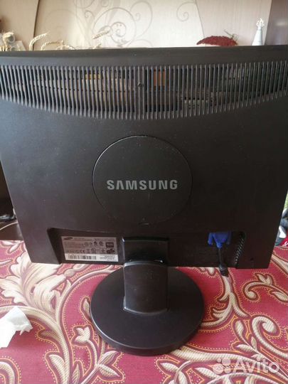 Монитор Samsung 19