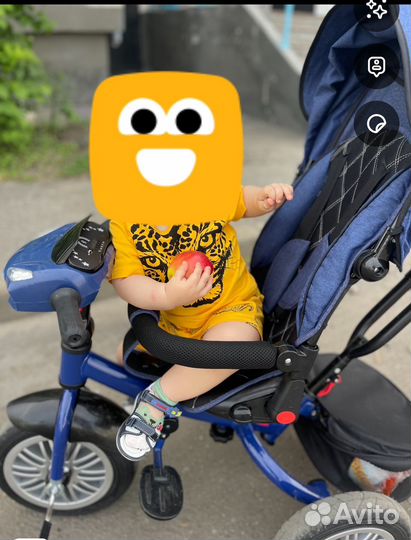 Детский велосипед с ручкой