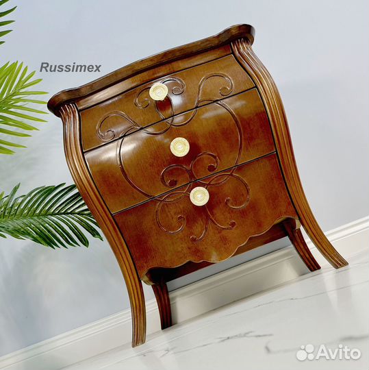 Тумбочка коллекции Франческа из бука