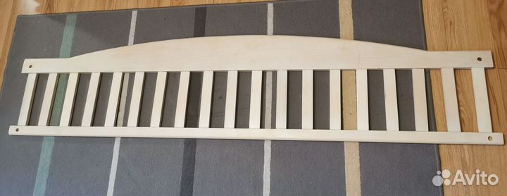 Задняя спинка кровати