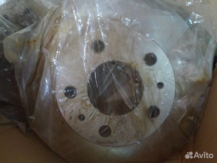 Диск тормозной передний