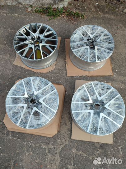Диски оригинал R19 Lexus как новые