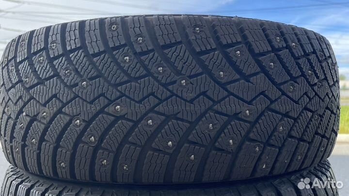 Pirelli Scorpion Ice Zero 2 235/60 R18 107H